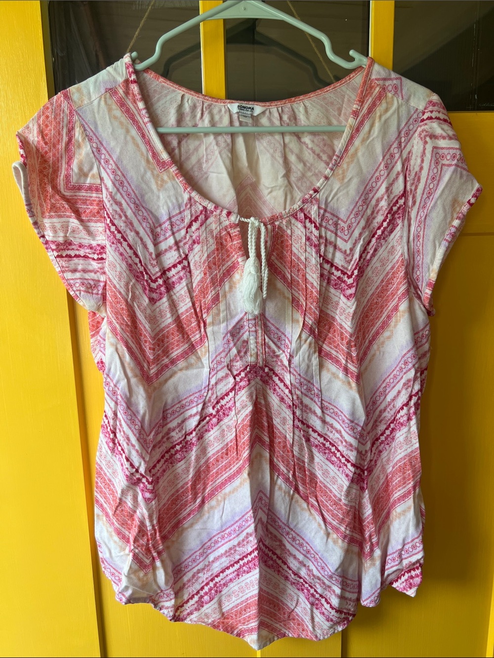 Women's Pink Chevron Tie-Front Tunic Top